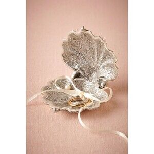 Anthropologie BHLDN Silver Shell Ring Holder Case Wedding Bridal Gift